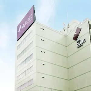 Capsule hotel Mycube By Mystays Asakusa Kuramae, Tokyo