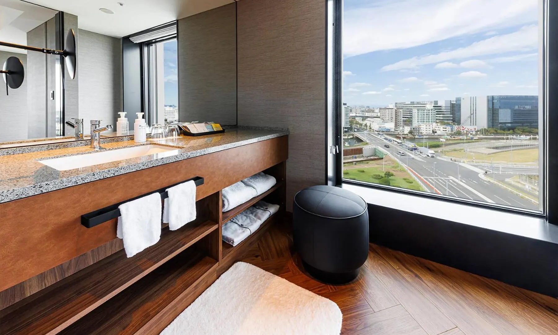 ****  Hotel Metropolitan Tokyo Haneda Japan