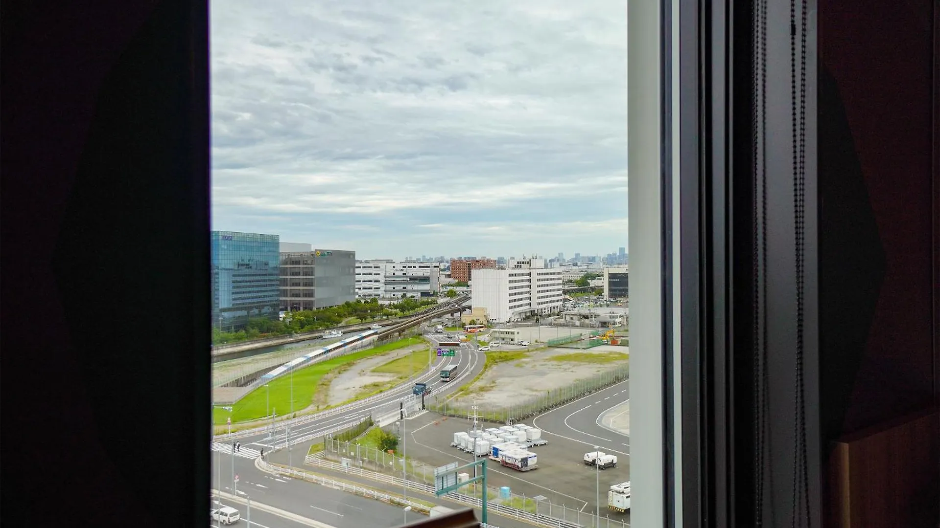 ****  Hotel Metropolitan Tokyo Haneda Japan